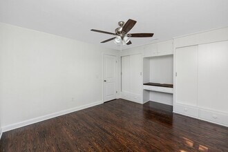 14744 Sunset Dr in Largo, FL - Building Photo - Building Photo