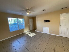 1803 Hickory Ave in Panama City, FL - Building Photo - Building Photo