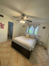 225 South Dr in Miami Springs, FL - Building Photo - Building Photo