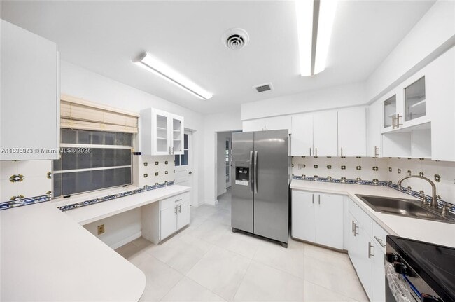 property at 3600 SW 26th St