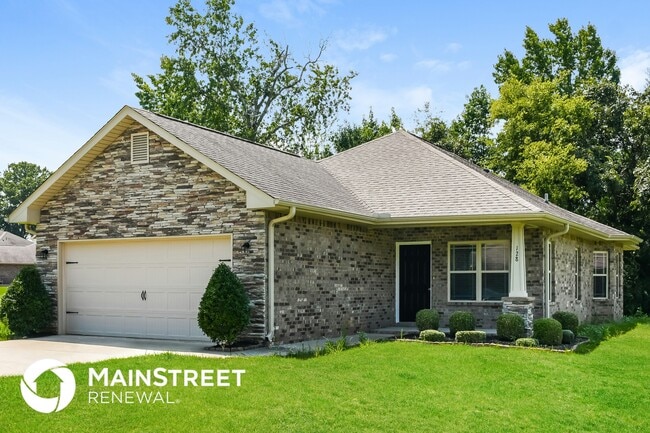 128 Lazy Oak Dr in New Market, AL - Foto de edificio - Building Photo