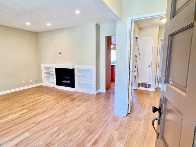1144 Stonewall Cir in Westlake Village, CA - Building Photo - Building Photo