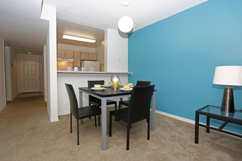 Lexington Crossing Apartments in Gainesville, FL