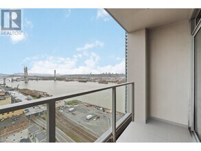 668-2668 Columbia St in New Westminster, BC - Building Photo - Building Photo