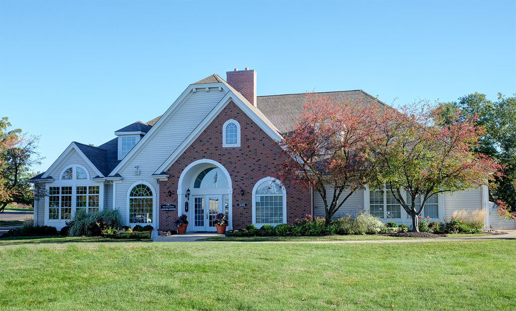 Carol Stream Crossing in Carol Stream, IL - Building Photo