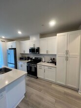 3661 S Allston Paseo in Ontario, CA - Foto de edificio - Building Photo