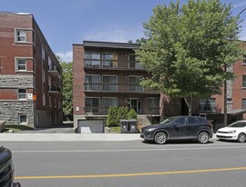2965 Édouard-Montpetit in Montréal, QC - Building Photo
