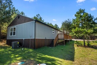 201 Winfield Thicket Rd in Bastrop, TX - Building Photo - Building Photo