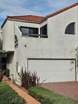 4191 Andros Cir in Huntington Beach, CA - Building Photo