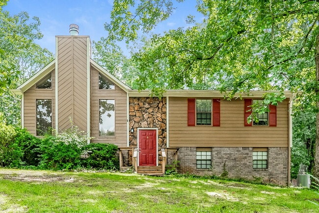 property at 5823 Willow Crest Dr