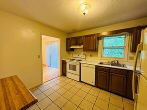 315 Sunset Blvd in Blacksburg, VA - Building Photo - Building Photo