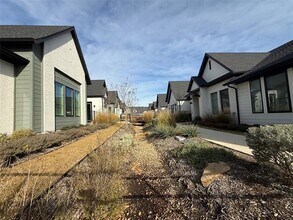 3135 Winter Rose Way in Arlington, TX - Building Photo - Building Photo