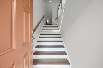 996 Layton Dr in Buford, GA - Building Photo - Building Photo