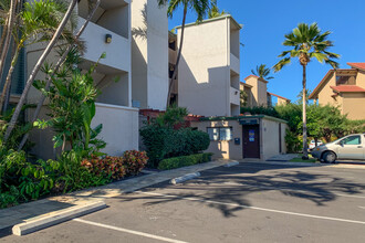 Leinaala Oceanfront in Kihei, HI - Building Photo - Building Photo