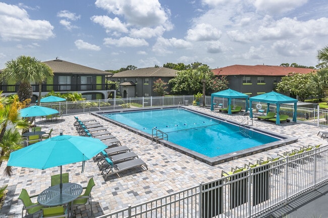 Central Place At Winter Park in Winter Park, FL - Foto de edificio - Building Photo