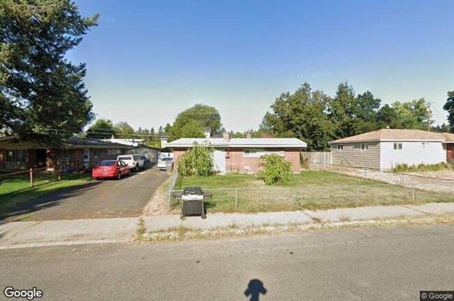 property at 7009 N Howard St