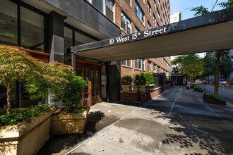 Parker Gramercy in New York, NY - Foto de edificio - Building Photo