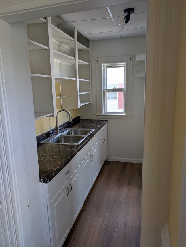 5 Aldrich St in Webster, MA - Building Photo - Building Photo