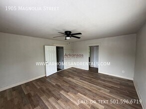 1905 N Magnolia St in North Little Rock, AR - Building Photo - Building Photo