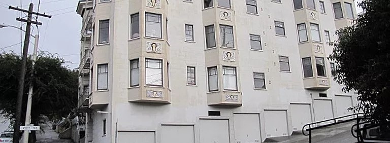 700 Castro St in San Francisco, CA - Building Photo