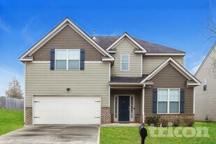 1556 Culpepper Ln in Mcdonough, GA - Building Photo