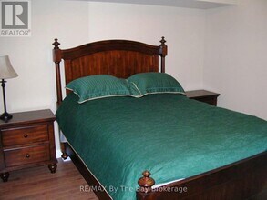 21 Raglan St in Collingwood, ON - Building Photo - Building Photo