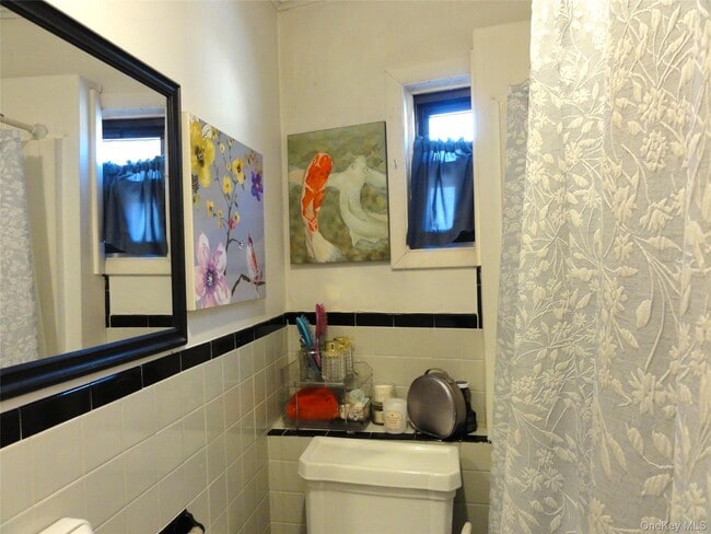 902 S Lake Blvd in Mahopac, NY - Building Photo - Building Photo