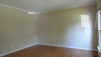 205 Ludlow Dr in Seaford, VA - Building Photo - Building Photo