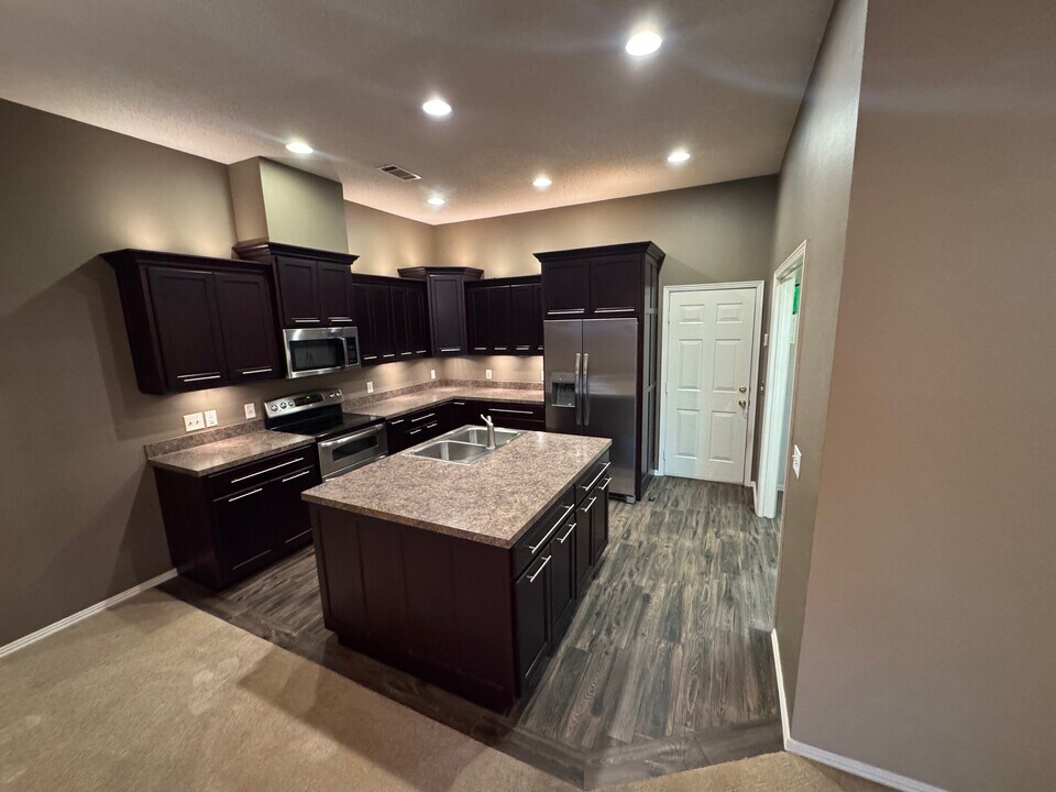 4720 St Andrews Way in Fort Smith, AR - Building Photo