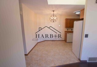 4528 15th Ave NW in Rochester, MN - Building Photo - Building Photo