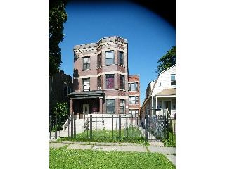 7131 S Emerald Ave in Chicago, IL - Foto de edificio - Building Photo