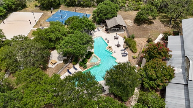 Dakota Ranch Student Apartments