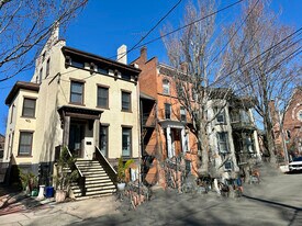 38 Academy St in New Haven, CT - Building Photo