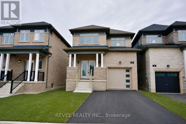 property at 44 Barnyard Trl