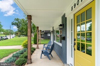 8907 Battery Rd in Alexandria, VA - Building Photo - Building Photo