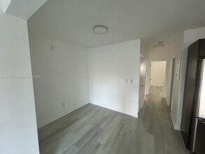7430 Carlyle Ave in Miami Beach, FL - Building Photo - Building Photo