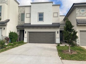 40 Corales St in Mission, TX - Building Photo