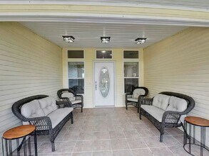 35 Ricks Dr in Greenacres, FL - Building Photo - Building Photo