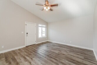 1681 E Tumwater Ln in Eagle Mountain, UT - Foto de edificio - Building Photo