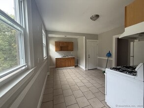 80 Shepard St, Unit 2 in New Haven, CT - Building Photo - Building Photo