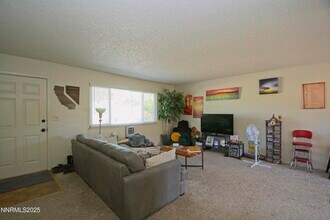 1600 E Long St in Carson City, NV - Building Photo - Building Photo