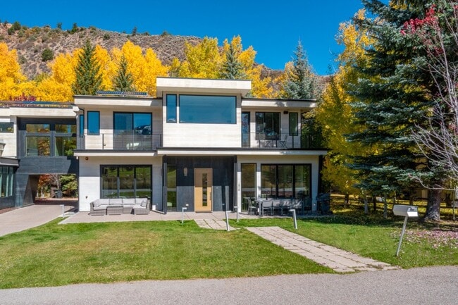property at 1510 Homestake Dr