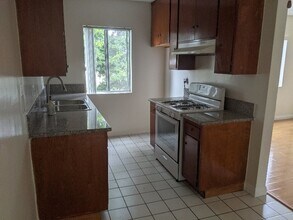 6650 Beck Ave in Los Angeles, CA - Building Photo - Building Photo