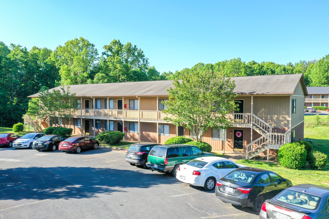 Hidden Cove in Salisbury, NC - Building Photo