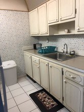 2204 Lake Osborne Dr-Unit -7 in Lake Worth, FL - Building Photo - Building Photo