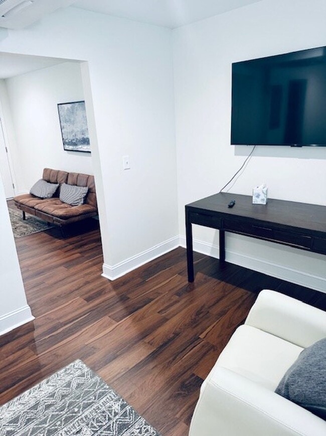 321 Shaw St in Greenville, SC - Foto de edificio - Building Photo