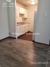 6011 W Port Ave in Milwaukee, WI - Building Photo - Building Photo