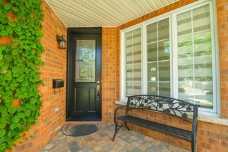 6 Bellingham Pl in Ottawa, ON - Building Photo - Building Photo