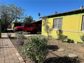 2602 N 9th St in Phoenix, AZ - Foto de edificio - Building Photo