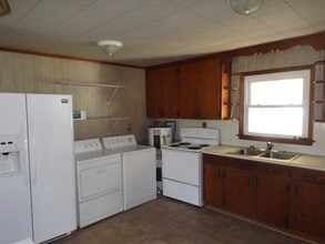 89 Monroe Buchanan Rd in Sylva, NC - Building Photo - Building Photo